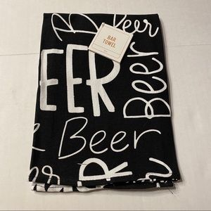 NWT Beer Themed Bar Towel Alcohol Home Decor Drink